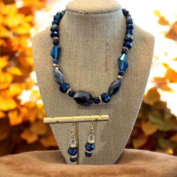 Striking Iridescent Deep Blue Faceted Crystal Handcrafted Necklace 14”+ Earrings - Picture 1 of 4